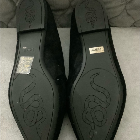 Woman’s size 6 black loafers. Silver studded. - Picture 4 of 6